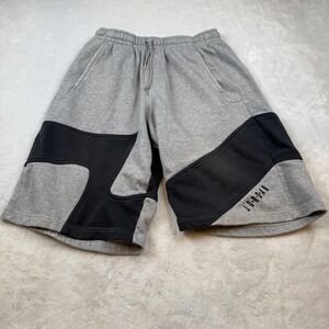 Jordan Men's‎ Shorts Size M Gray Black Sweat Drawstring Pockets Casual